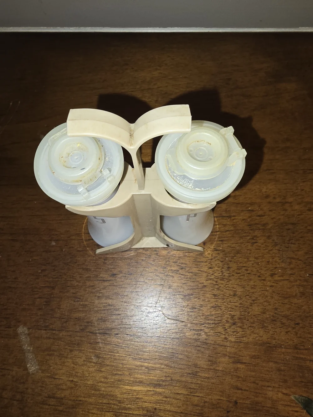 Tupperware Vintage Mini Salt/Pepper   w/Caddy
